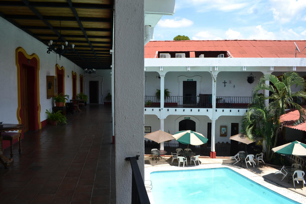 Hotel Posada De Don Jose Retalhuleu Zewnętrze zdjęcie